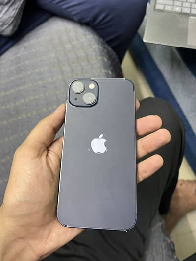 Iphone 13 (10/10) with box and charger