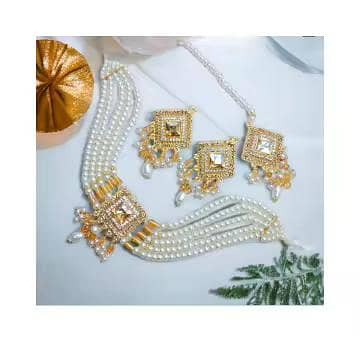 artificial jewelry set
