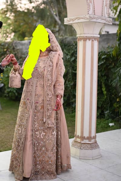 ​Boutique Bridal Maxi – Heavily Embroidered – Excellent Condition