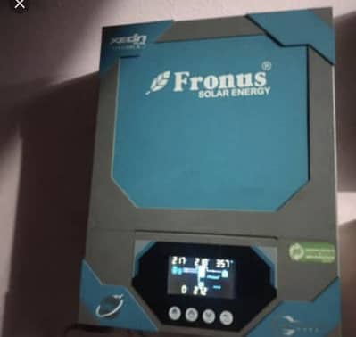 Fronus 3.2kw inverter just 1 month use brand new condition