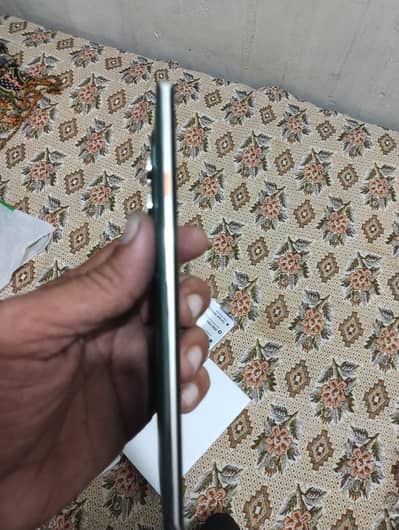 Tecno camon 40 pro