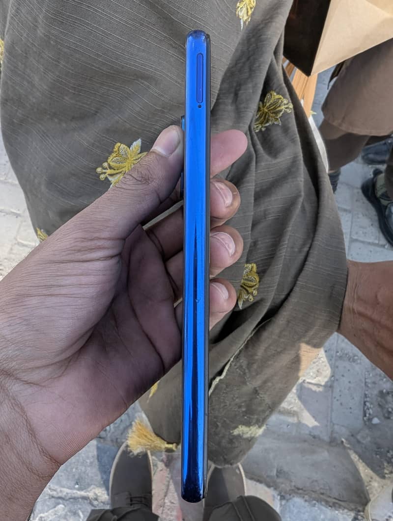 Redmi Note 8 3