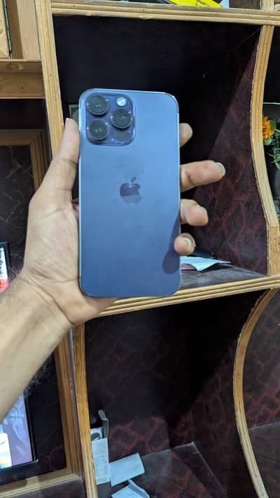 iPhone 14 pro MEX Factory unlock condition 10/10