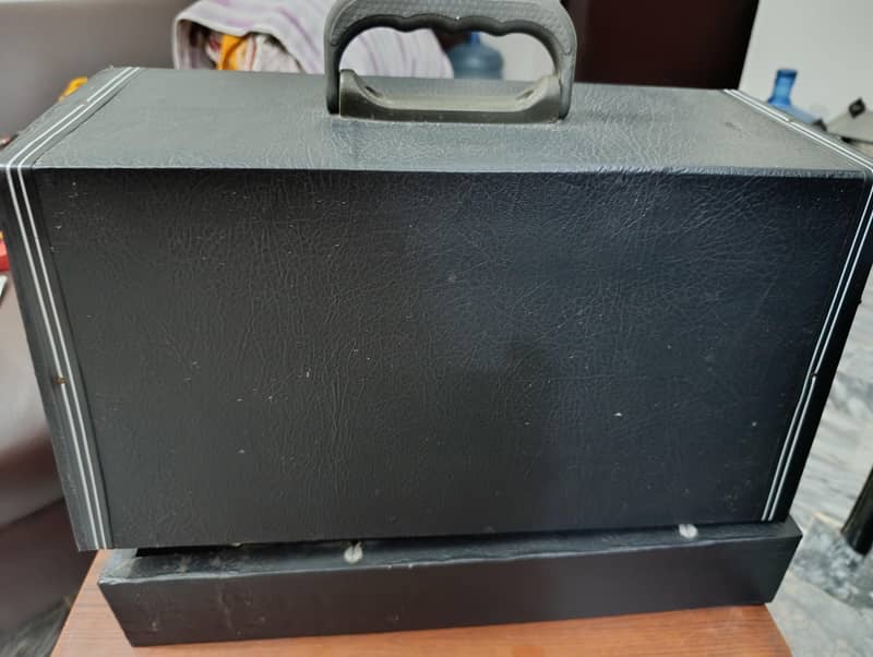 Singer sewing machine 2