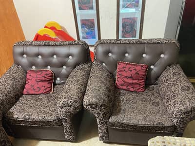 Sofa set plus table for sale