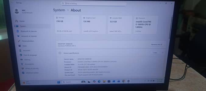 dynabook PORTEGE X40-G  Business Laptop.