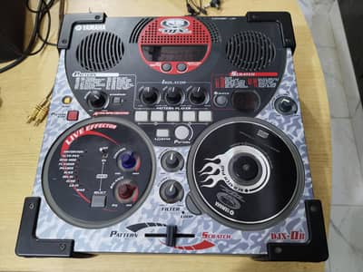 Yamaha DJX 11B beatbox