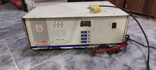 UPS for sale in good condition