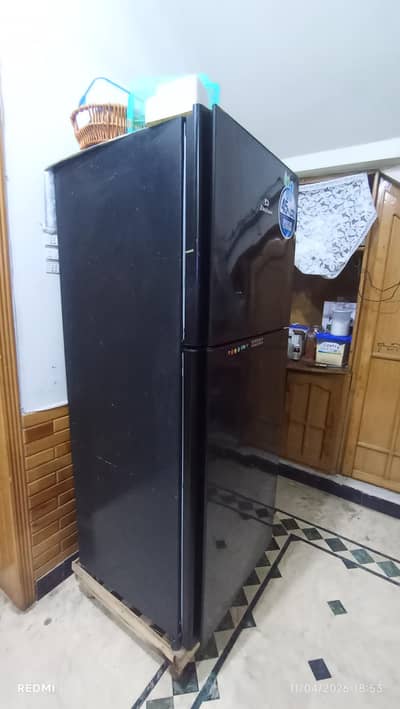 14 cubic ft Dawlance Refrigerator