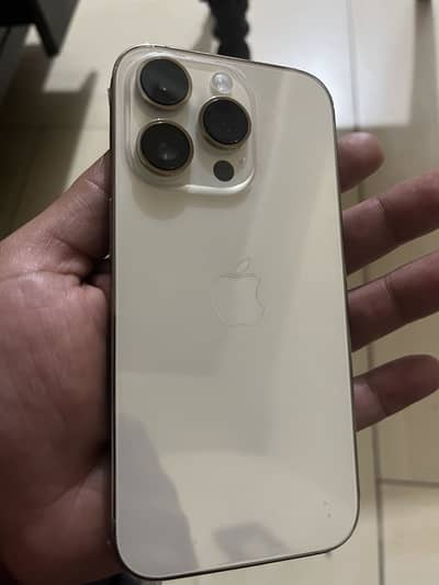 Iphone 14 pro Factory Unlock LLA 93% BH