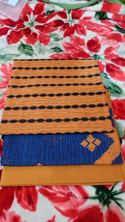 لون 3 پیس سوٹ