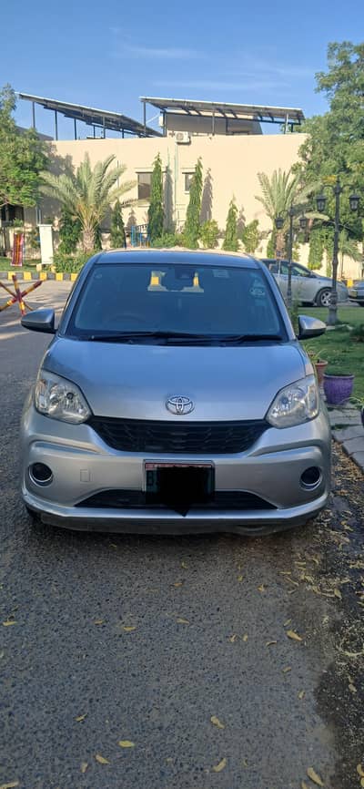 Toyota Passo X - 2016/2020