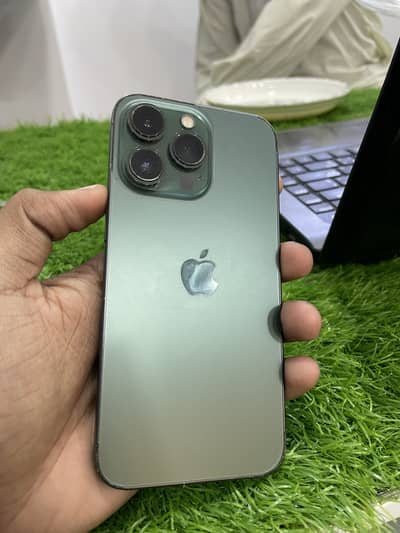 Iphone 13 pro factory unlock