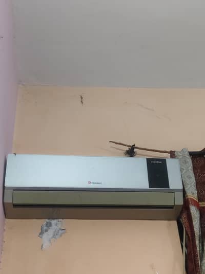 non inverter AC and out door