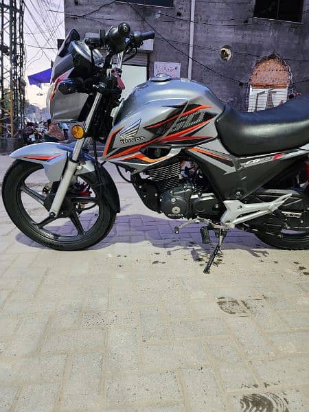 honda cb 150f all ok 10/10 condition 10