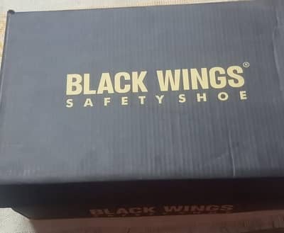 Black Wings Safety Shoes