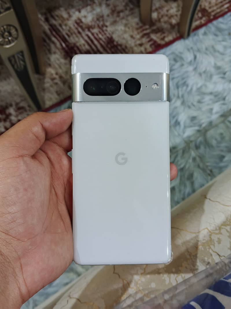 Google Pixel 7 Pro 0