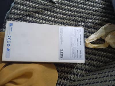 10/10 condition with complete accessories need urgent cash.