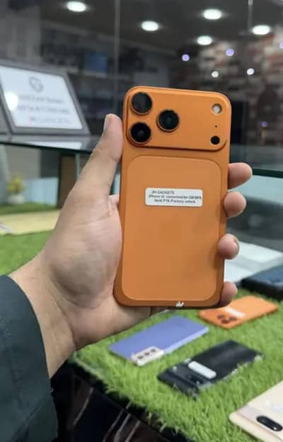 I phone XR converted to 17 pro 64gb