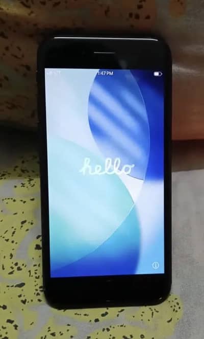 Iphone se 2 for sale in good condition