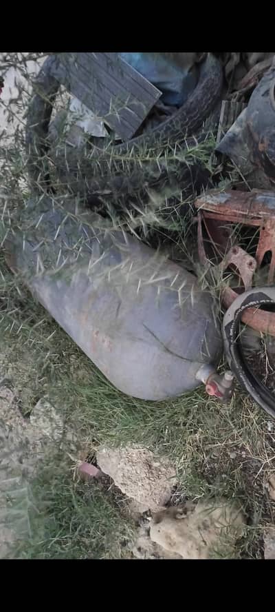 cng kit and cylender