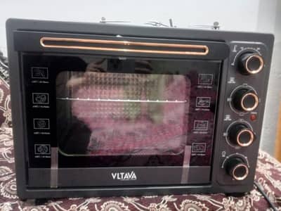 ELECTRIC OVEN. . . condition 10/8