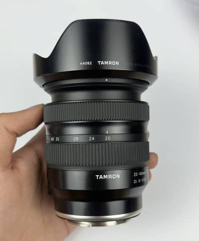 Tamron 20-40mm f2.8 VXD G2 Sony E Mount With Box and Original Caps