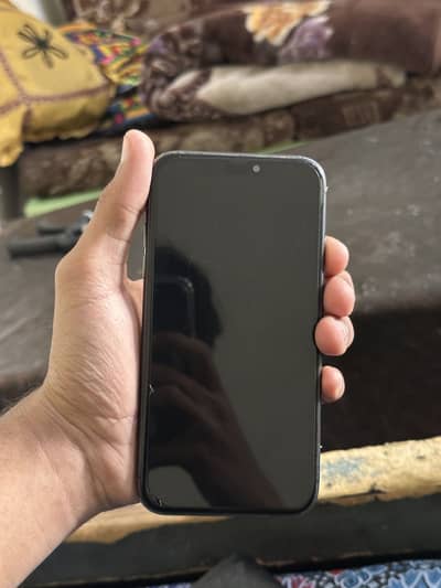 iPhone 11 factory exchange possible