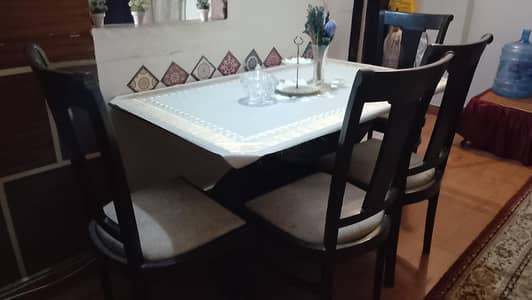 Wooden Dining Table set ( 6 seaters)
