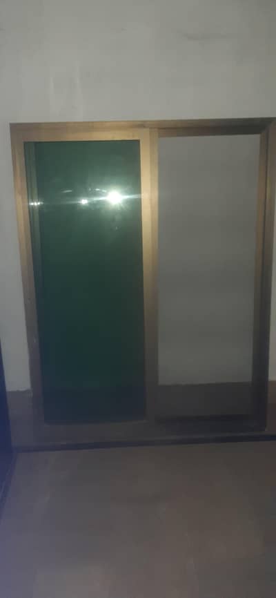 Aluminium Window 22 Months use