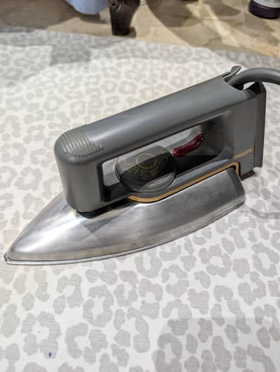 Original Philips Heavy Dry Iron - Working Perfect