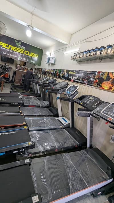 SLIGHTLY USED UAE IMPORTED TREADMILLS AVAILABLE 0333*711*9531