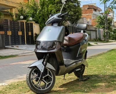 EVEON Leopard Scooter – Urgent For Sale