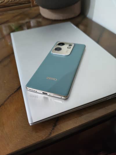 Infinix zero 30