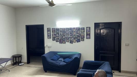 dha phase 2 ext 3 bad DD 3rd floor frant entrance