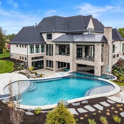 7 kanal farm house available for in badian road