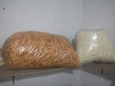 female staff ki zarorat hay packing or frying k Kam k Liye