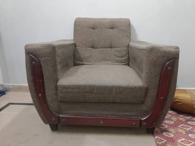 4 seater sofa set new condition