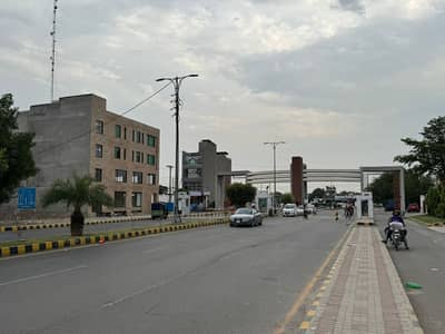 10 Marla ground floor for rent