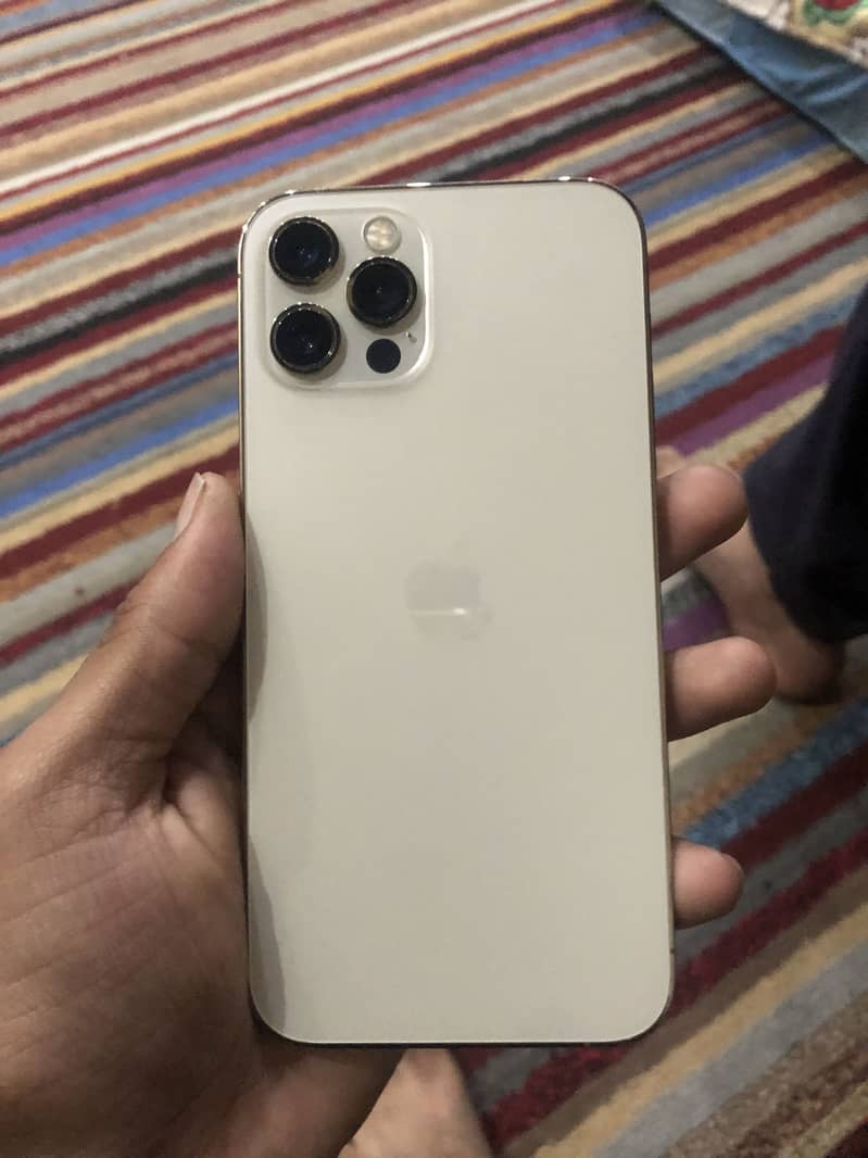 iPhone 12 Pro 0