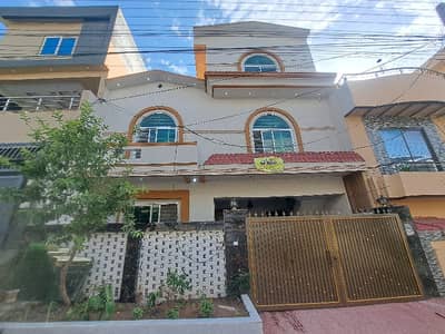 6 Marla Stylish House For Sale Prime Location With Water Bore