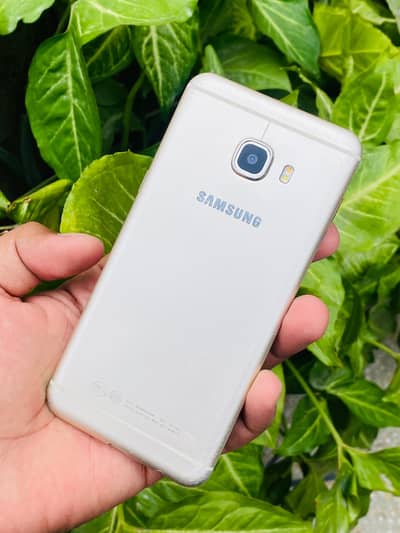Samsung C5