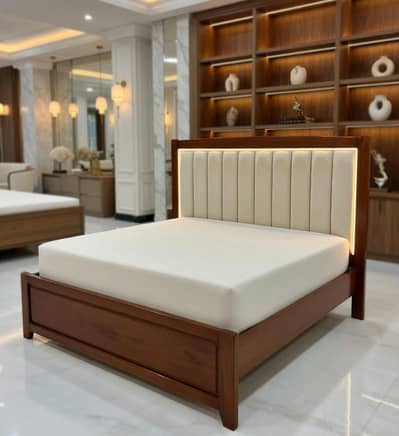 New pure woden shisham beds and side tables