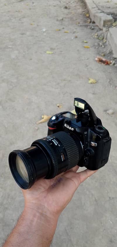 Dslr D80 Nikon Professional Camra. 28.105mm Atuo Nikon