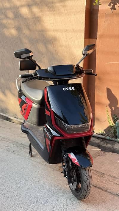 evee Gen z electric Scotty