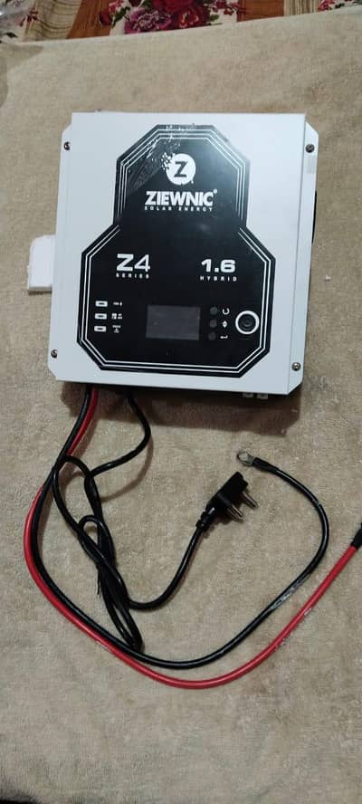 ZIEWNIC Z4 HYBRID 1.6KVA Solar Inverter Whole Sale Lahore
