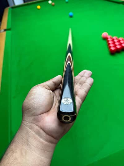 Snooker cue
