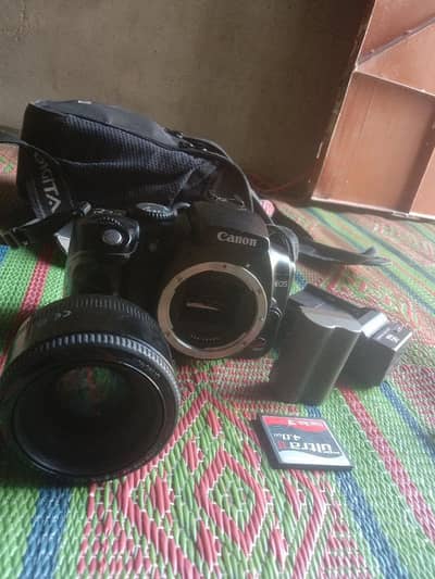 DSLR for sale!