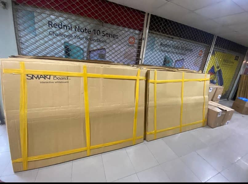 پہلے وزٹ کریں پھر فیصلہ کریں Interactive touch smart Boards 3