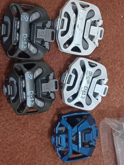 monster metalairbuds